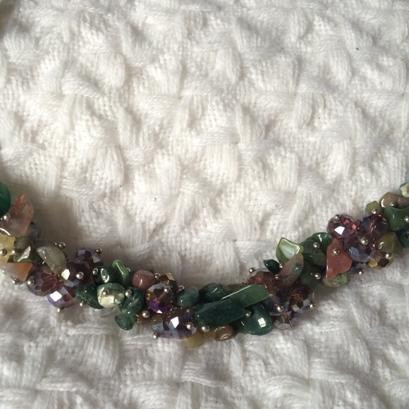Elegant fashionable beaded necklace (earth color) - Picture 4 of 5